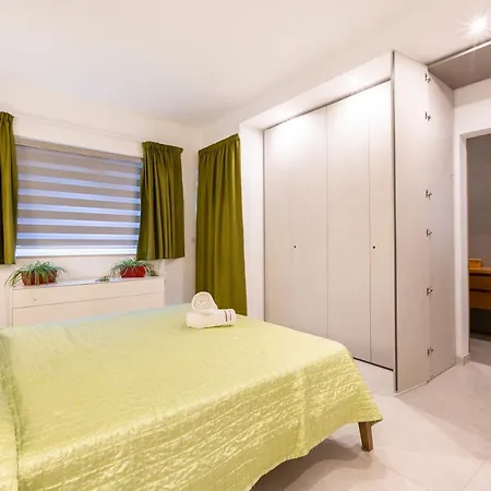 Ngh12 - Lovely, Spacious 2 Bedroom Apartment. Apartment